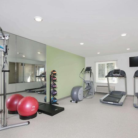Woodspring Suites Savannah 普勒 外观 照片