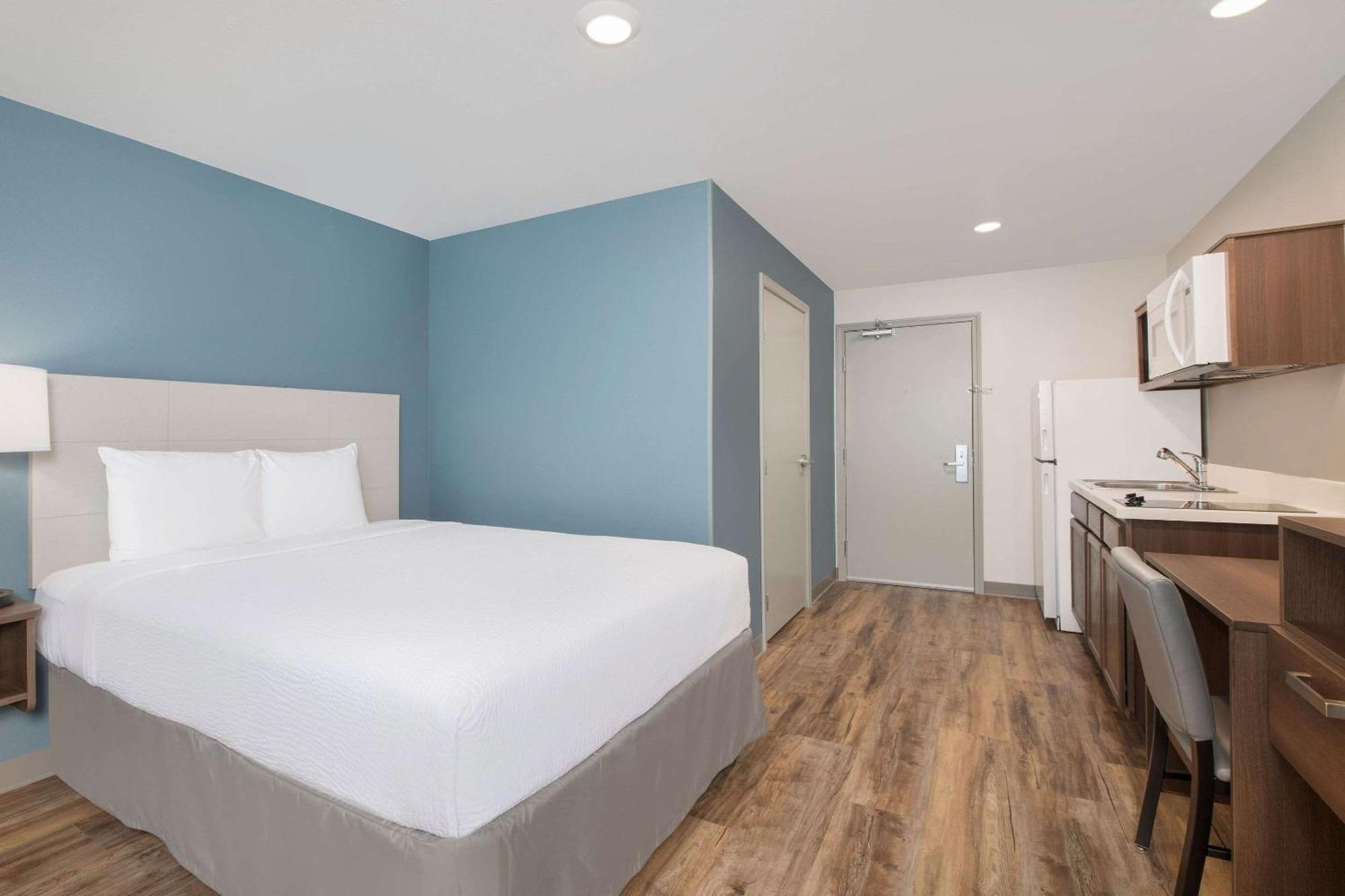 Woodspring Suites Savannah 普勒 外观 照片