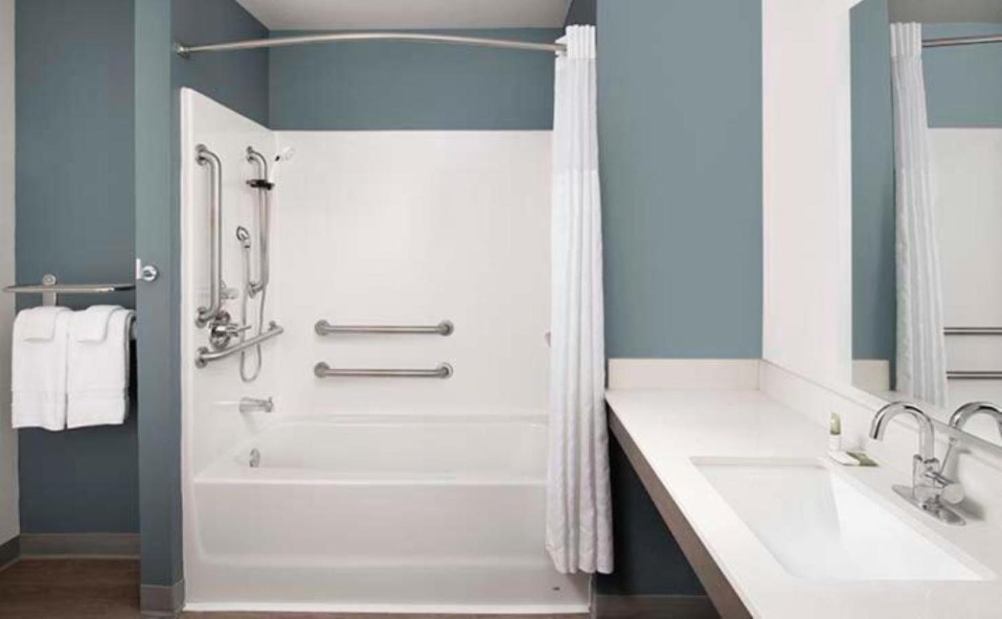 Woodspring Suites Savannah 普勒 外观 照片